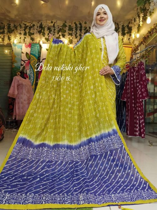 EXCLUSIVE TARCEL VEGETABLE BATIK DRESS